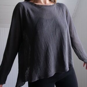 Modern Eileen Fisher organic linen knit asymmetrical hem top